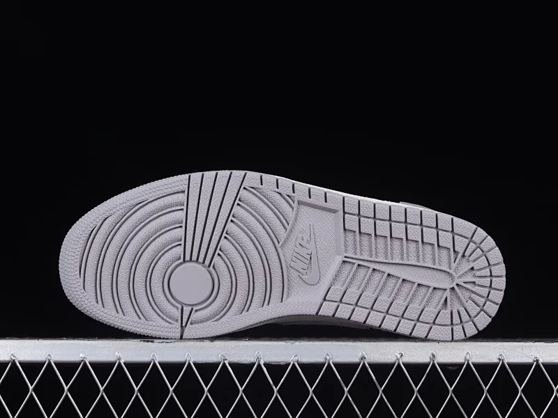 All categories Air Jordan Jordan series basketball shoes Air Jordan 1 Low Z version Air Jordan 1 Low OG "Atmosphere Grey" AJ1 Joe 1 white gray low-top cultural casual sneakers CZ0790-101